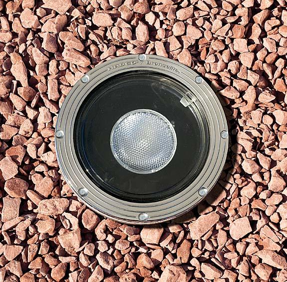 Nickel Well Light